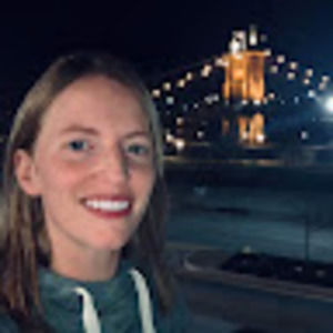 Meet your Posher, Caroline